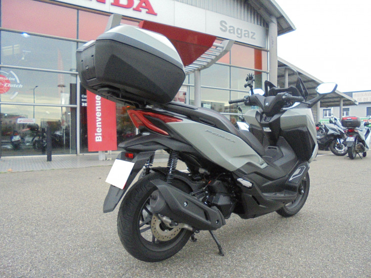 FORZA 125 SMART TOP BOX - TOULOUSE