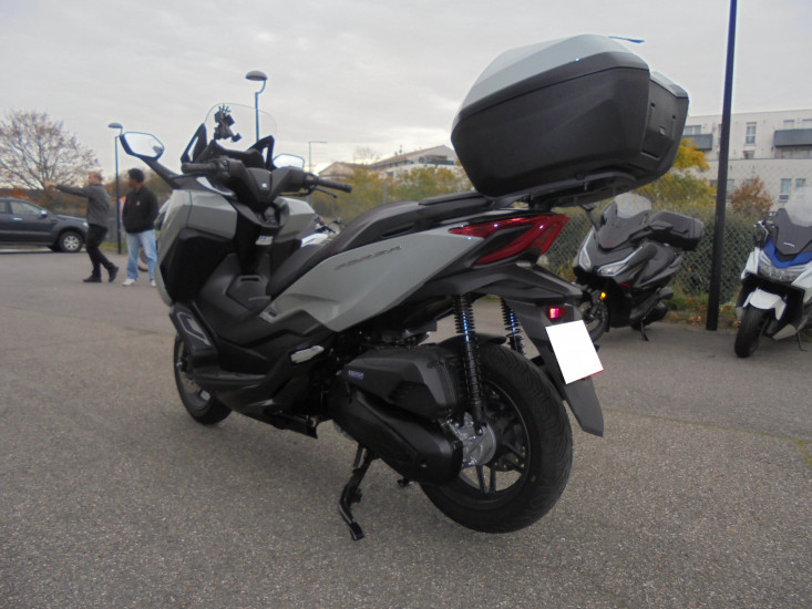 FORZA 125 SMART TOP BOX - TOULOUSE