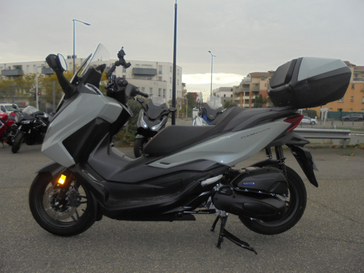 FORZA 125 SMART TOP BOX - TOULOUSE