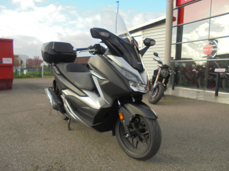 FORZA 300 - TOULOUSE