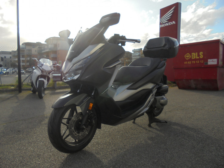 FORZA 300 - TOULOUSE